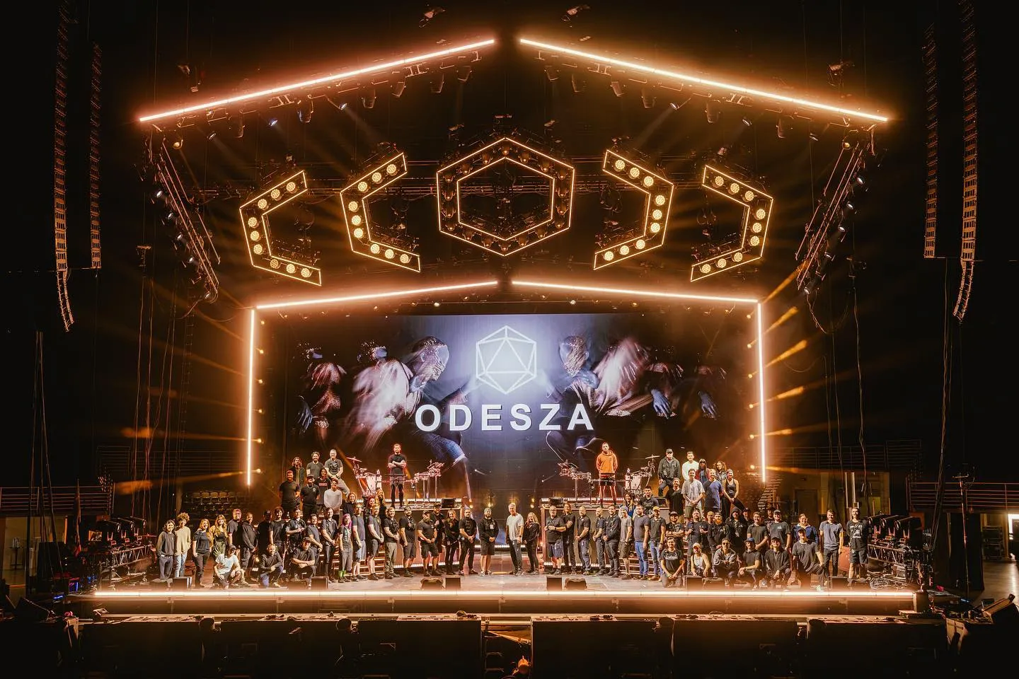 Odesza: Perpisahan Manis dalam 